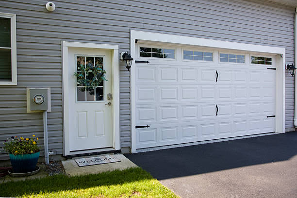 24/7 Emergency Garage Door Panel Replacement experts in Jefferson, GA